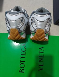 Botegga Veneta orbit