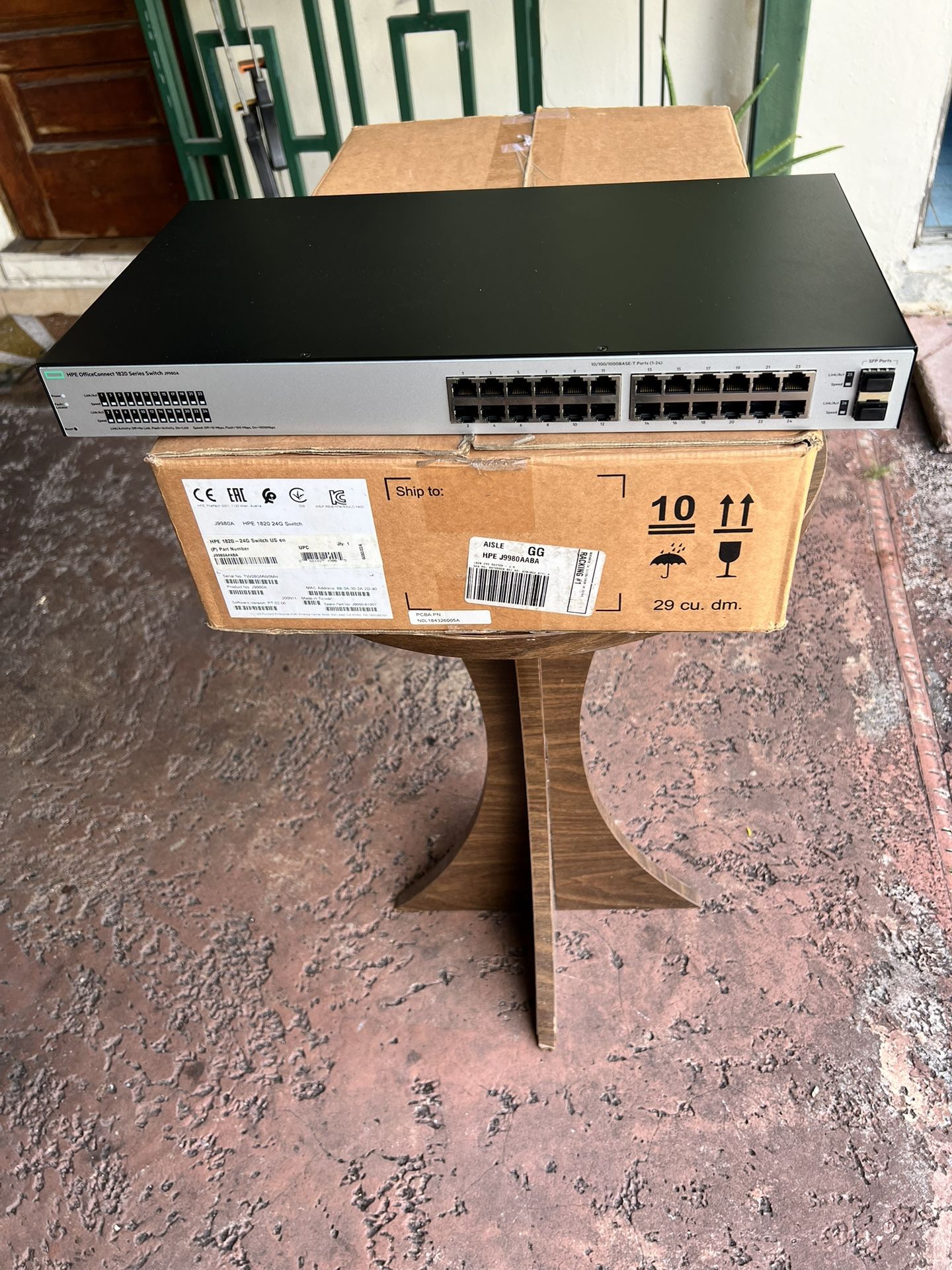 HP OfficeConnect 1820 Series Switch - 24 port