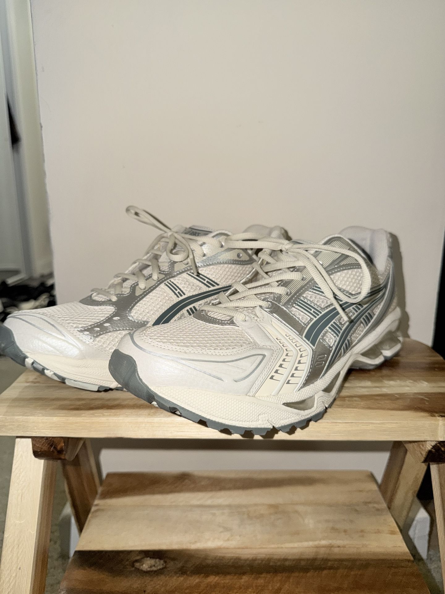 ASICS Gel Kayano 14