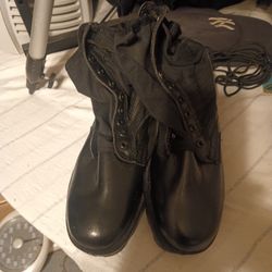 Size 10 W Black Military Combat Boots