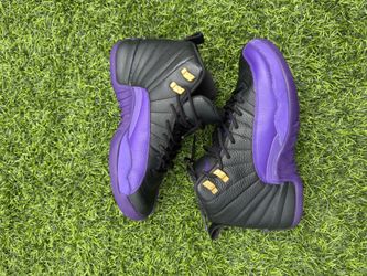 6.5Y Retro 12’s Jordans - Used