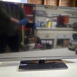 Apex Digital 32" 1080p HDTV