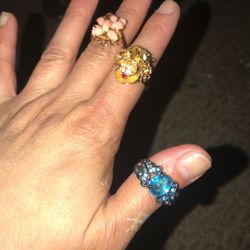 VINTAGE RINGS 