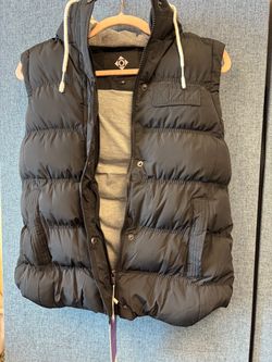 Outdoor Puffer Vest with Hood