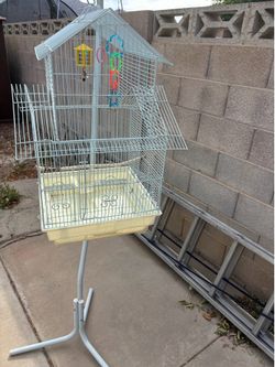 Bird cages with stand