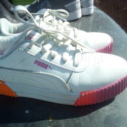 Girls Pumas