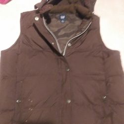 Hooded Puffer vest / Chalecos De Niña