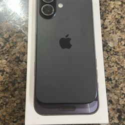 Iphone 16 t-mobile with apple warrnaty like new 