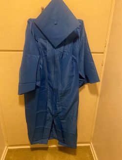 🧑🎓 👩🏻🎓 Graduation CAP & GOWN In Royal Blue