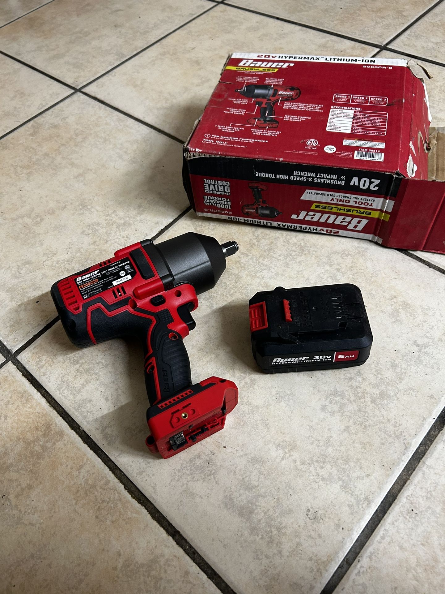 Impact  Wrench & battery BAUER  New