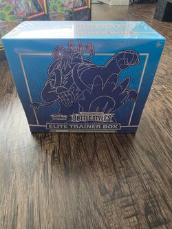 Battle Styles Elite Trainer Box (Blue)