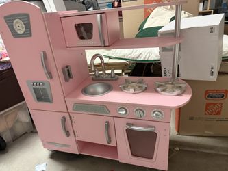 Kids Retro Pink Play Kitchen