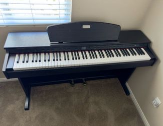 Williams Rhapsody 2 88-Key Console Digital Piano