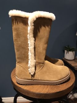 Warm & Cozy Boots