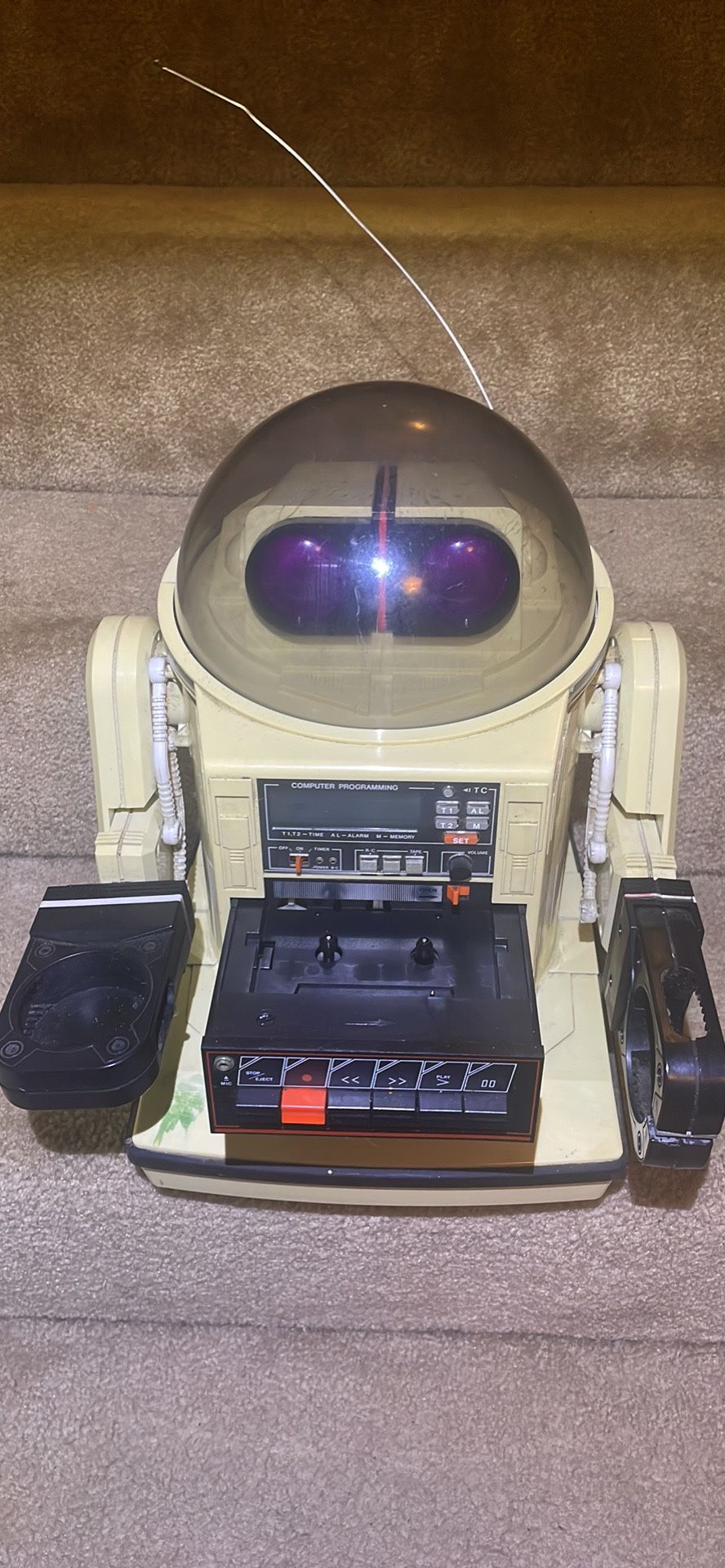 Tomy Robot Cassette Player Omnibot 5402 Remote TOMY Omnibot TR