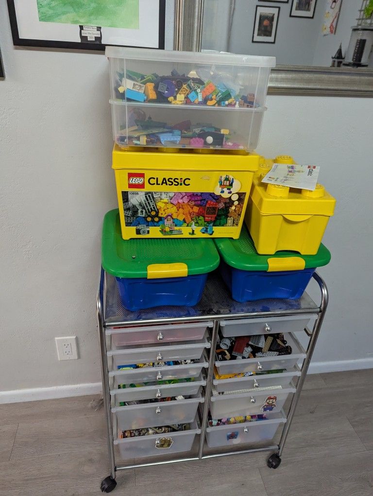 LEGO 100 pounds of LEGO 