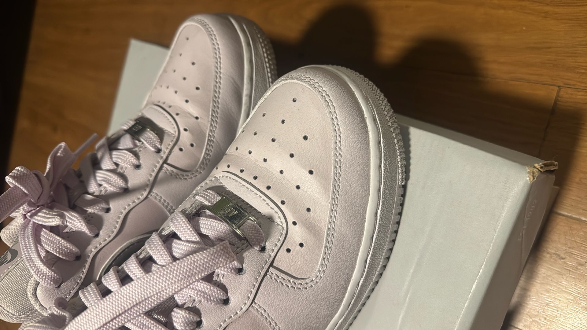 Nike Air Force '07 Essential “Venice Metallic Silver White