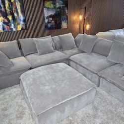LIKE NEW-Modern Sereen 6-piece Fabric Modular Sectional, Taupe with Ottoman