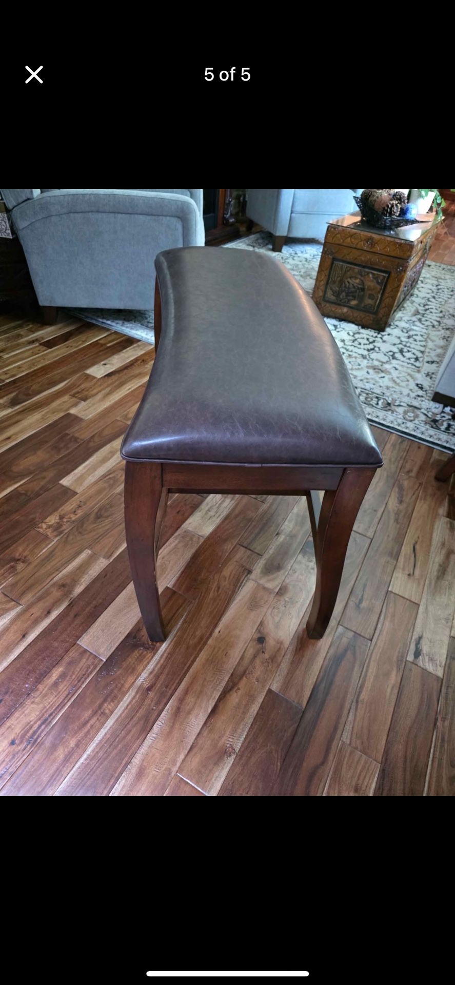 Entry Bench