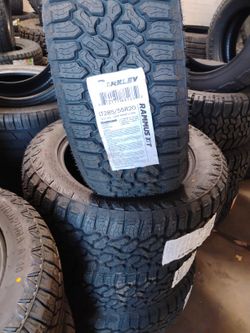 New Set Of Tires 285 55 20 Rammus Xt 