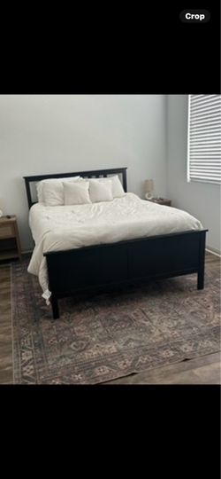 Queen Size - Dark brown Bed frame