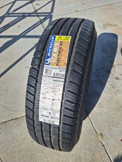 Llanta Nueva  A 60 Dolares  