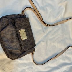 Michael Kors Mini Crossbody