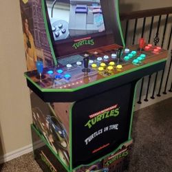 ARCADE 1UP 15,000+ GAMES TEENAGE MUTANT NINJA TURTLES TMNT MACHINE 