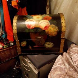 Decorative Small Trunk