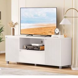 Fluted TV Stand, White Entertainment Center for 60/65/70 Inch TVs, 