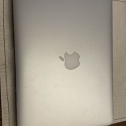 MacBook Pro (Retina, 13-inch, Early 2015)  i7 - $600 OBO