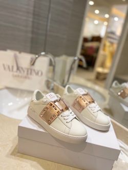 Valentino Women’s Sneaker With Box 2026 New