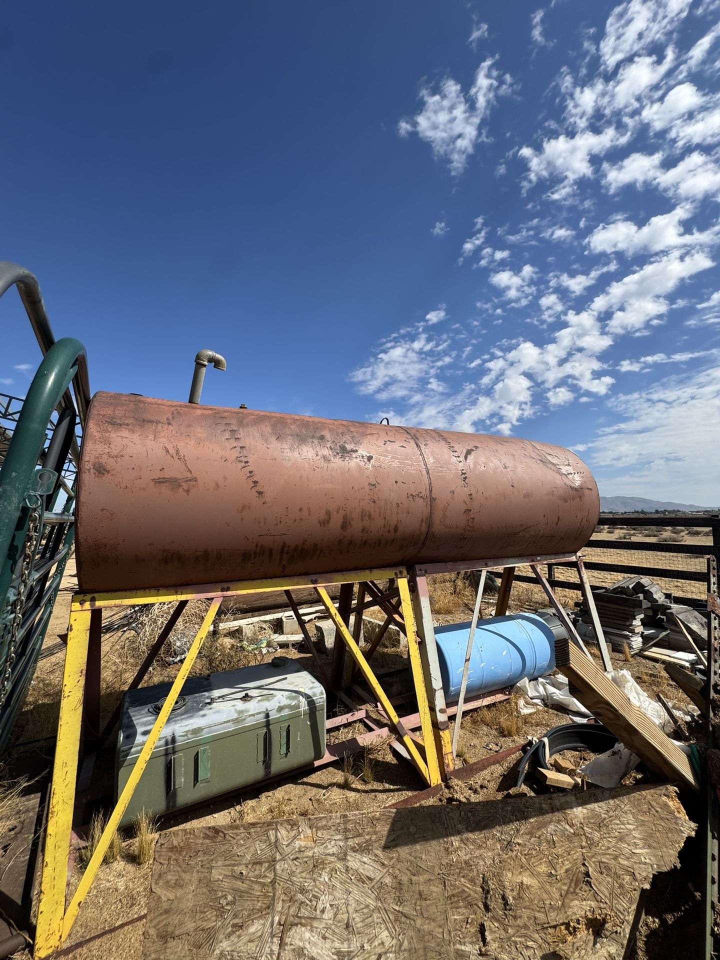 1,000 Gallon Tank Diesel