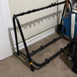**Hercules Guitar Stand**