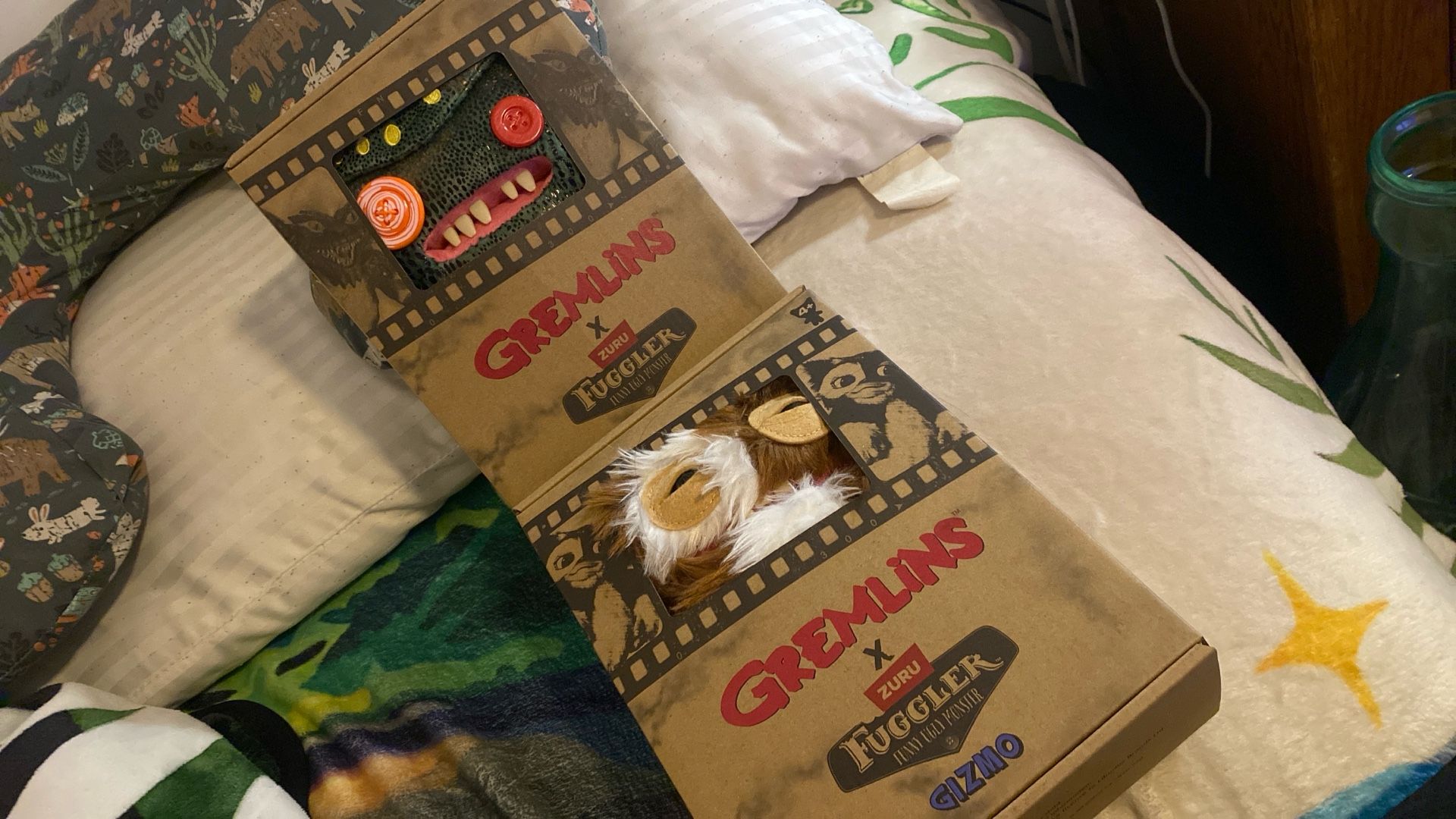 The gremlins gizmo and strike brand new