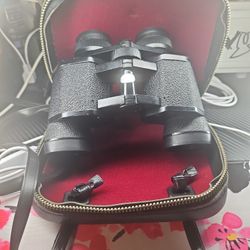 Binoculars 