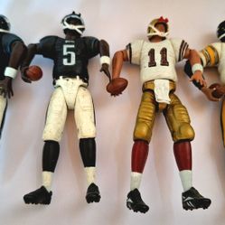 Gracelyn Re-Plays 5 inch football figures 