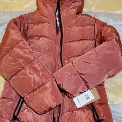New With Tags Steve Madden Kids Puffer Jacket 10/12