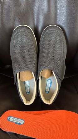 Hubeva Wide Shoes for Swollen Feet