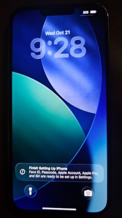 128gb iPhone 14 plus in midnight for sale
