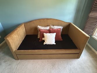 West Elm Premium Brown Twin Daybed
