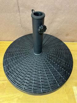 Style Selections 50-Ib Black HDPE Plastic Patio Umbrella Base