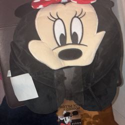 Minnie Mouse Hooded +Neck Pillow