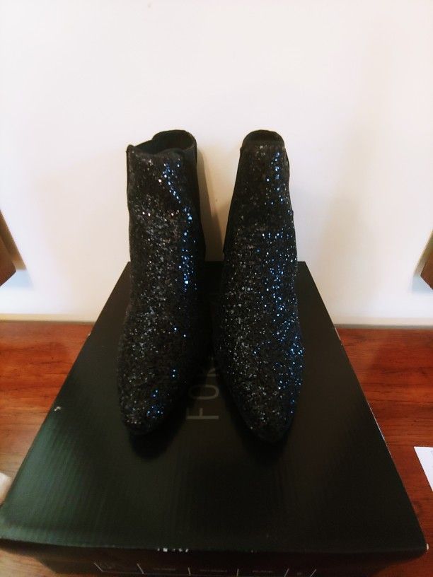 Forever 21 Black Glitter Bootie Boots Size 6