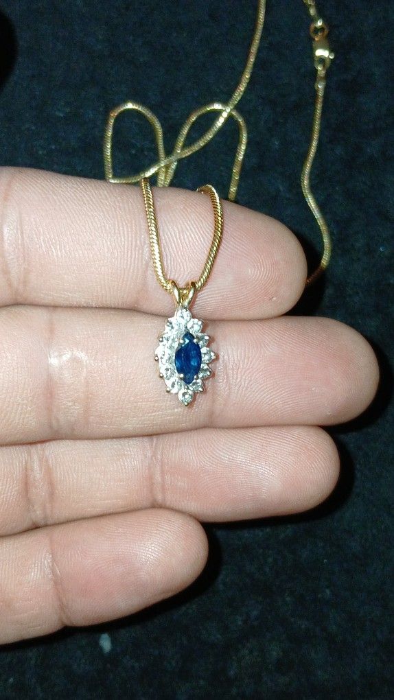 14k ladies necklace