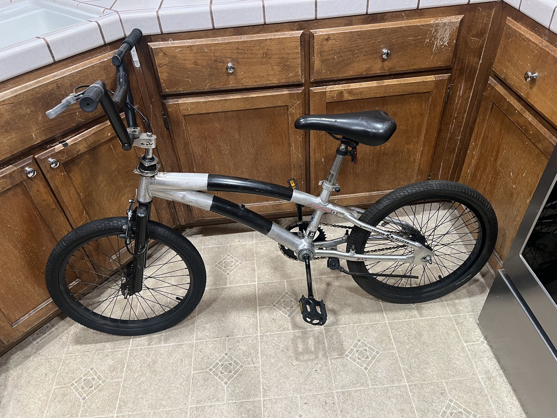 Dynacraft BMX Bike