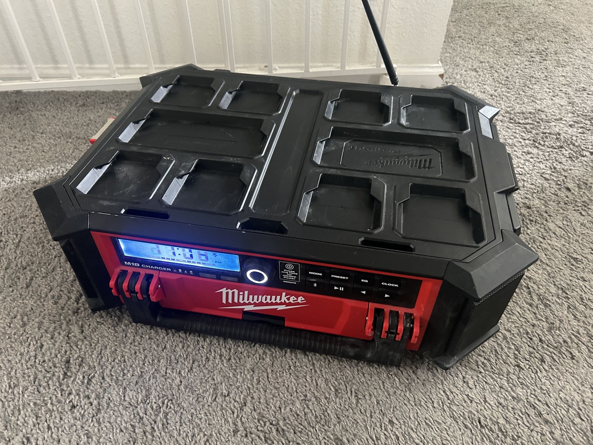 Milwaukee Pack Out Radio