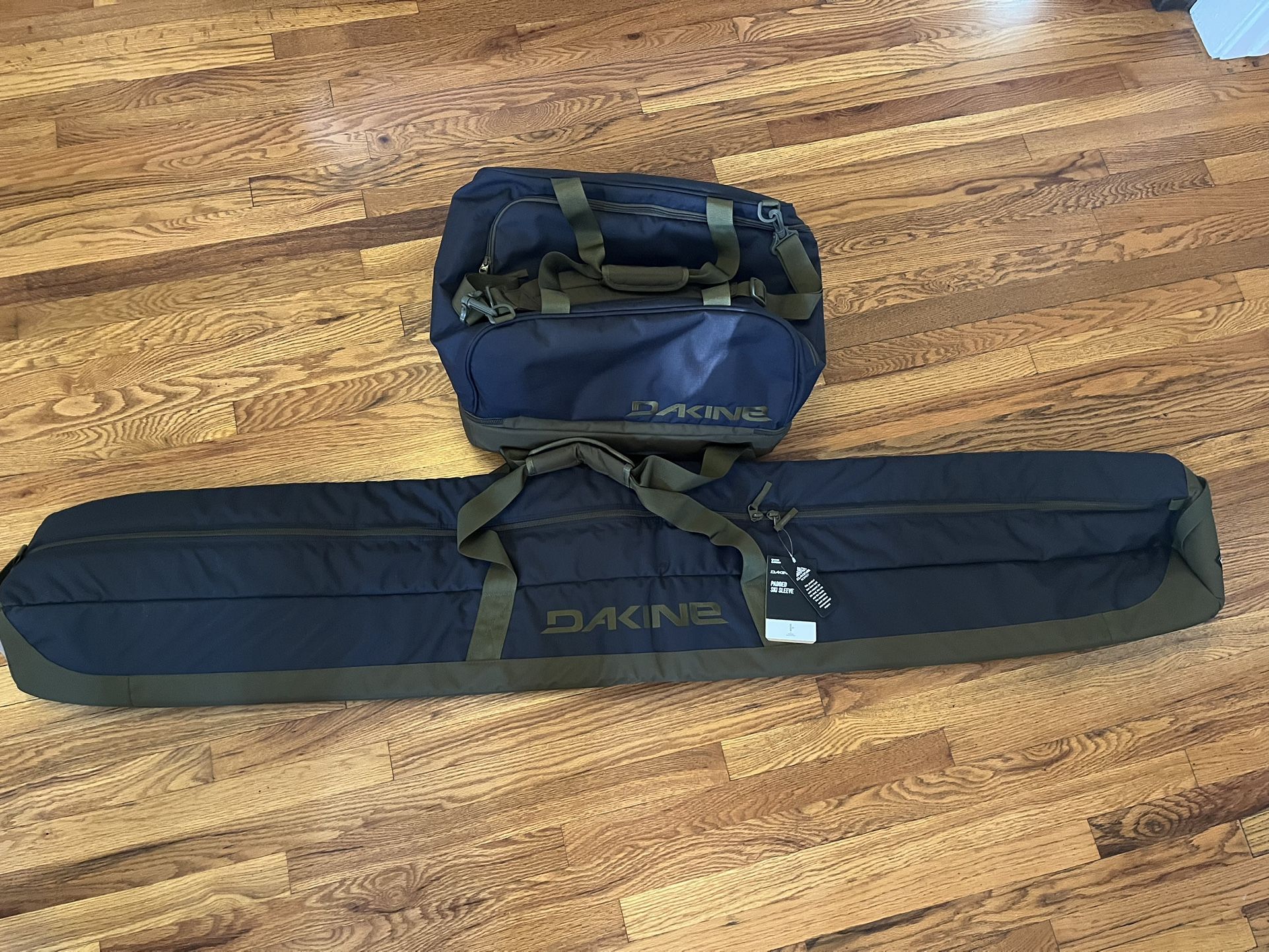 Dakine Gear/Boot Bag & Padded Ski Bag Set