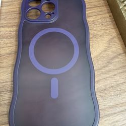iPhone 14 Pro Max MagSafe wave case