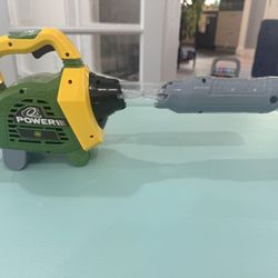 Kid’s Leaf Blower